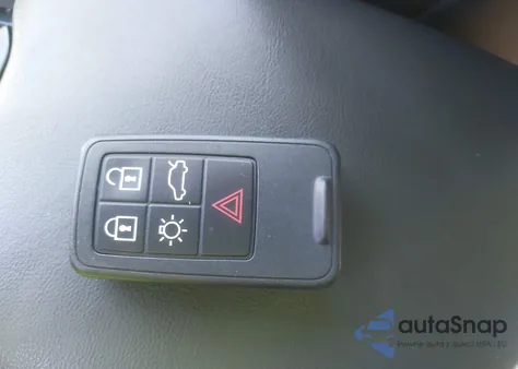 2011 Volvo Xc60 3.2 R-Design from USA, damaged, VIN YV4940DZ9B2218432